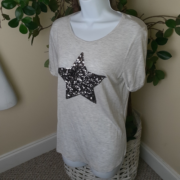 3/$15 I.N.C. Petite Embellished Star T Shirt - Picture 3 of 9
